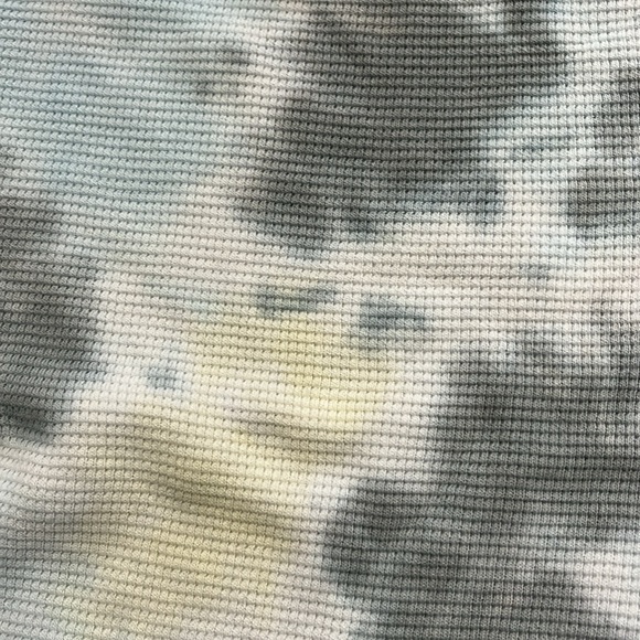 B. Steps - Picture 2 of 4